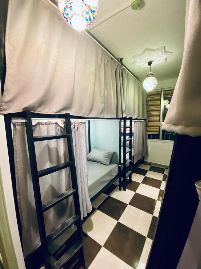 アカバ Friends Oasisホステル エクステリア 写真